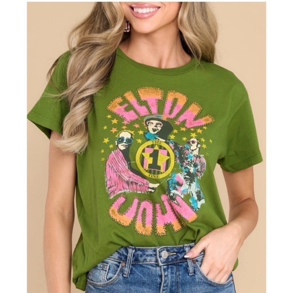NWOT Daydreamer Elton John The One Solo Graphic Crewneck Tee in Olive Green - Picture 1 of 12